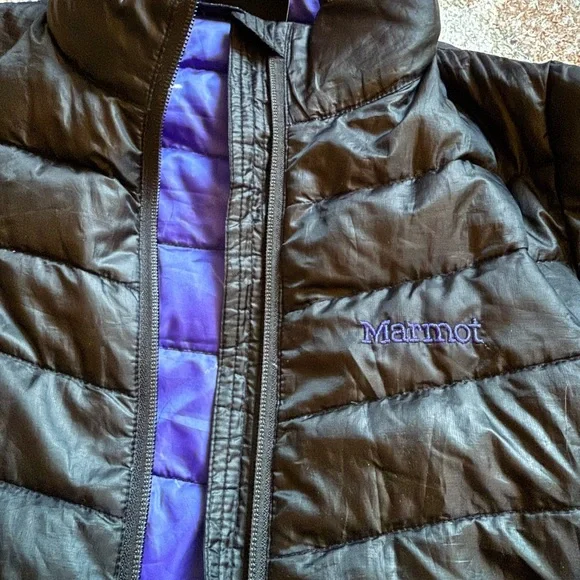 Women's Marmot Black and Purple Insulated Jacket - Picture 2 of 9